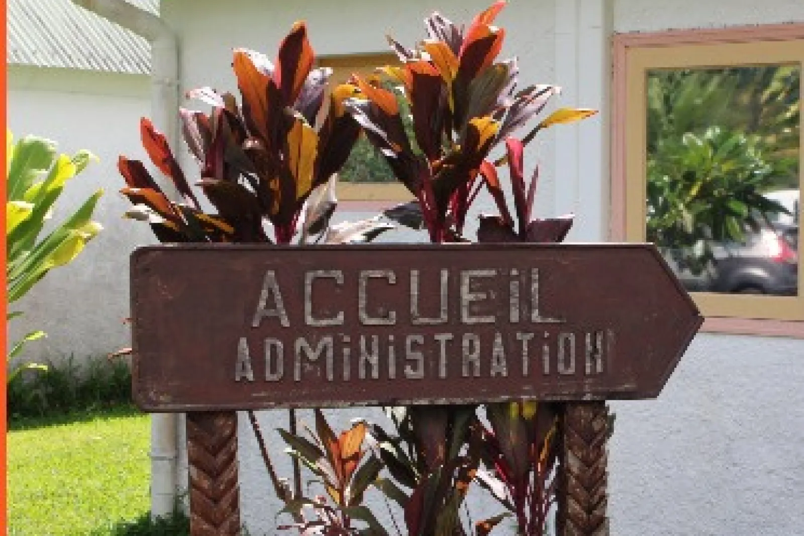 Bâtiment d'accueil administratif du Centre